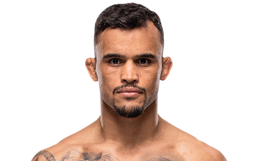 Daniel Santos headshot